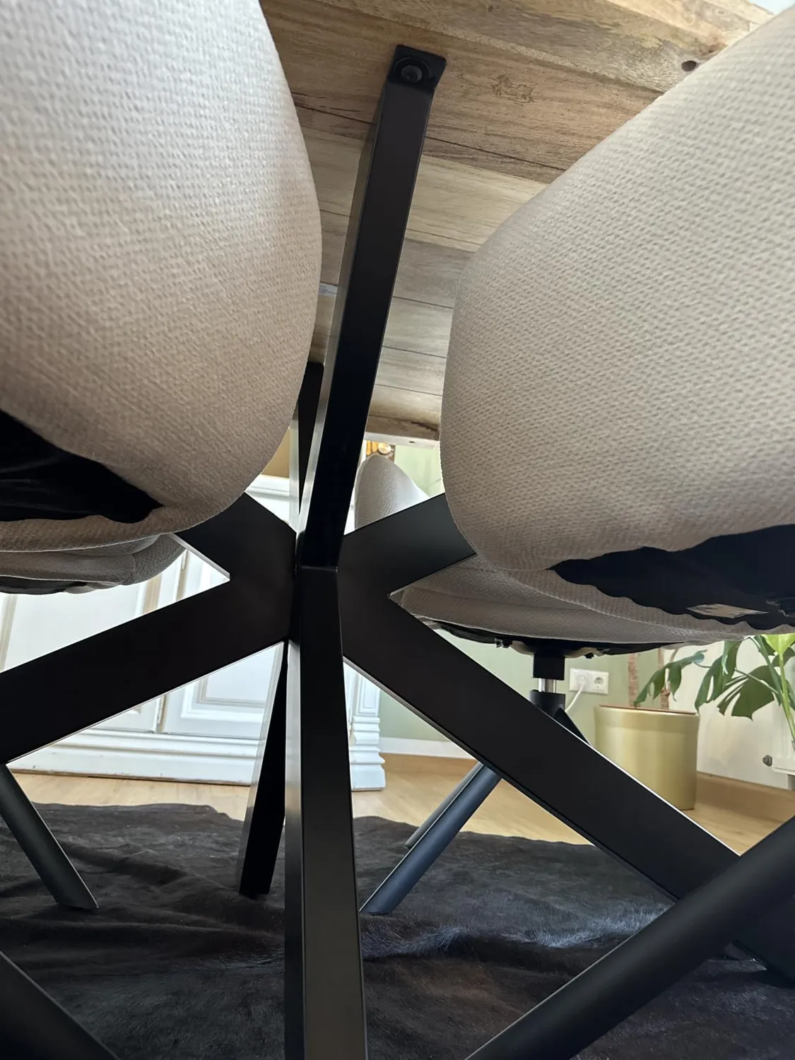 MR.DEKO Avola Oval 180x90 Esstisch Mango Massivholz