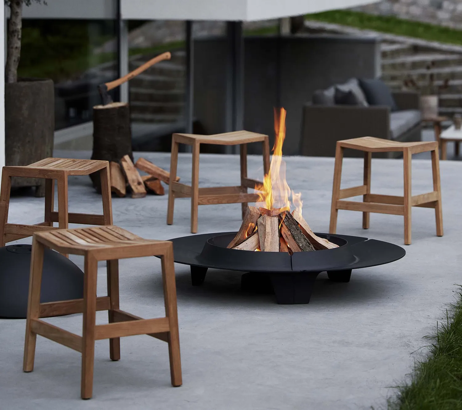 Cane-line Flip Fußhocker Teak stapelbar naturbelassen