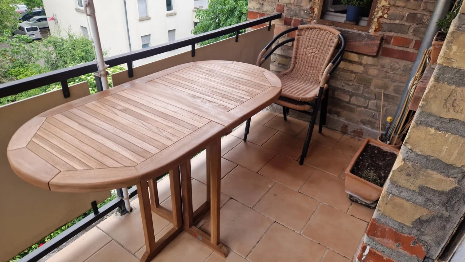 MR.DEKO Balcony Klapptisch 120 cm Teakholz oval