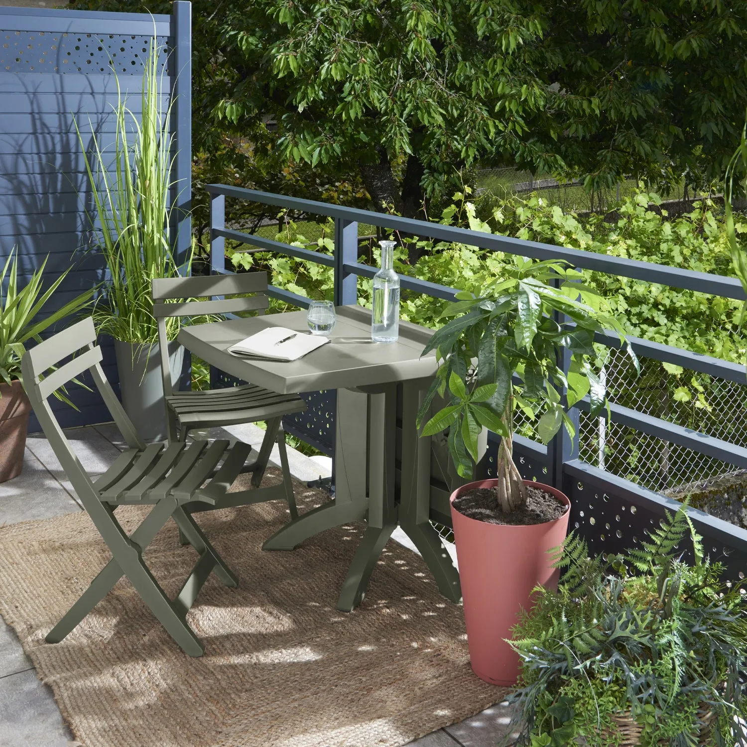 Grosfillex Vega Gartentisch 118x77cm Weiß Kunststoff