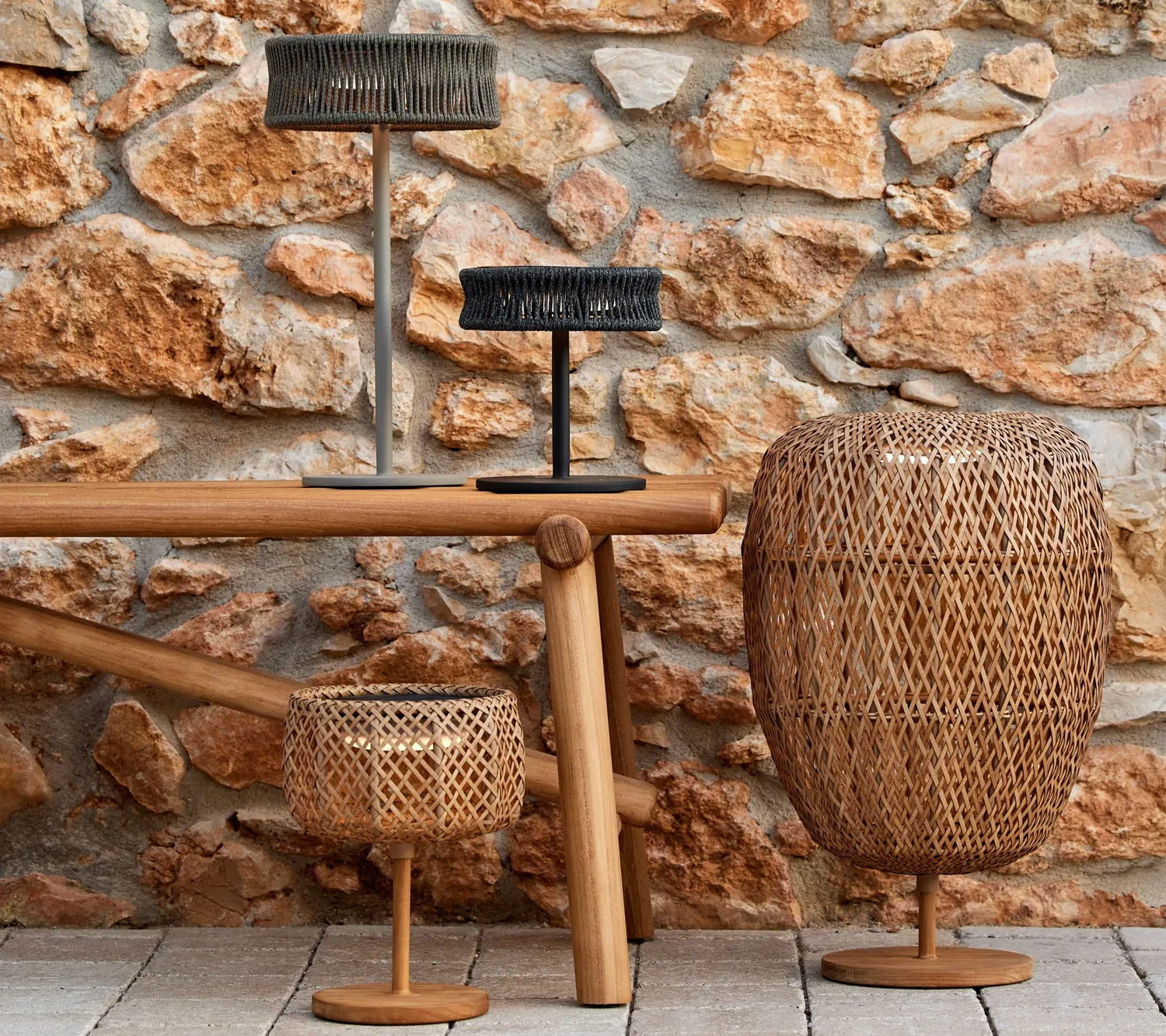 Cane-line Illusion Glow Tischlampe Solar LED Teak