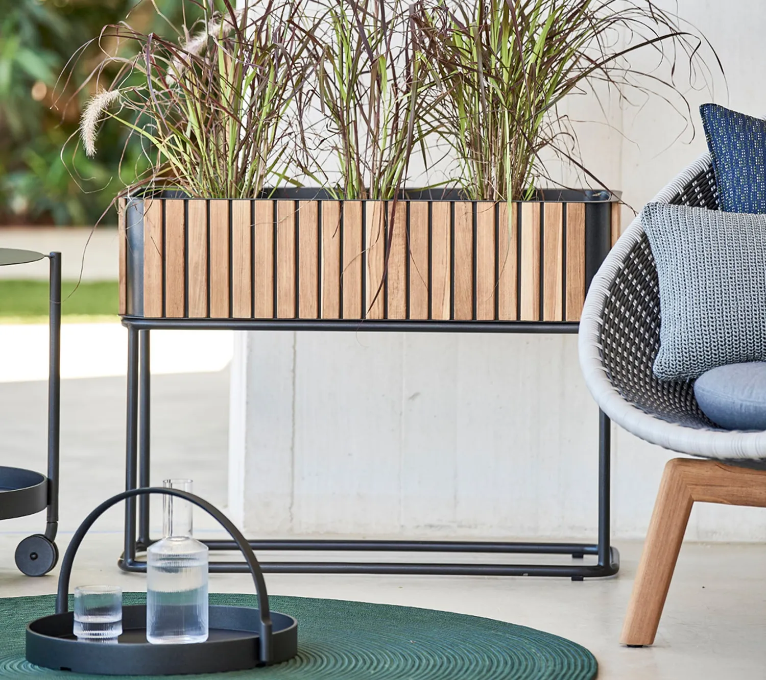 Cane-line Combine rechteckiger Pflanzkübel Teak Aluminium Lava Grey