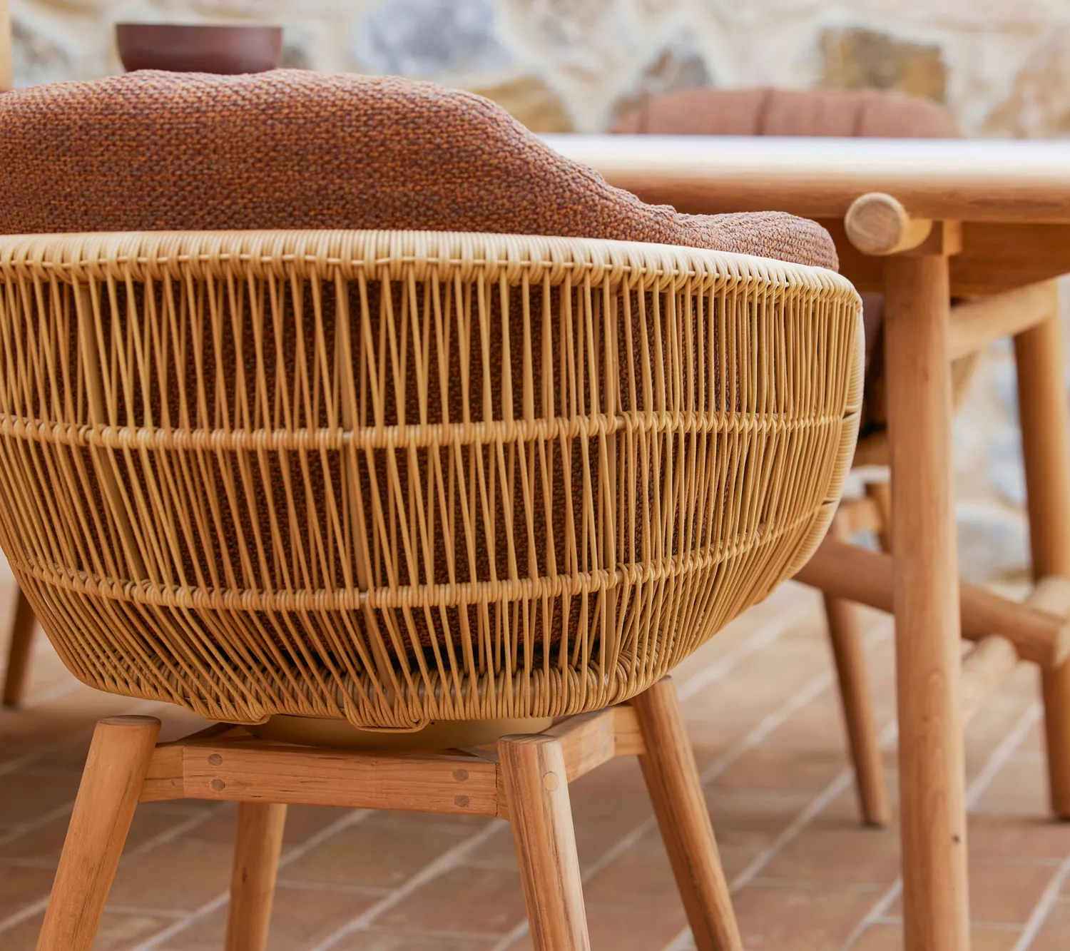 Cane-line Stay Drehstuhl Teak natur Weave Garten