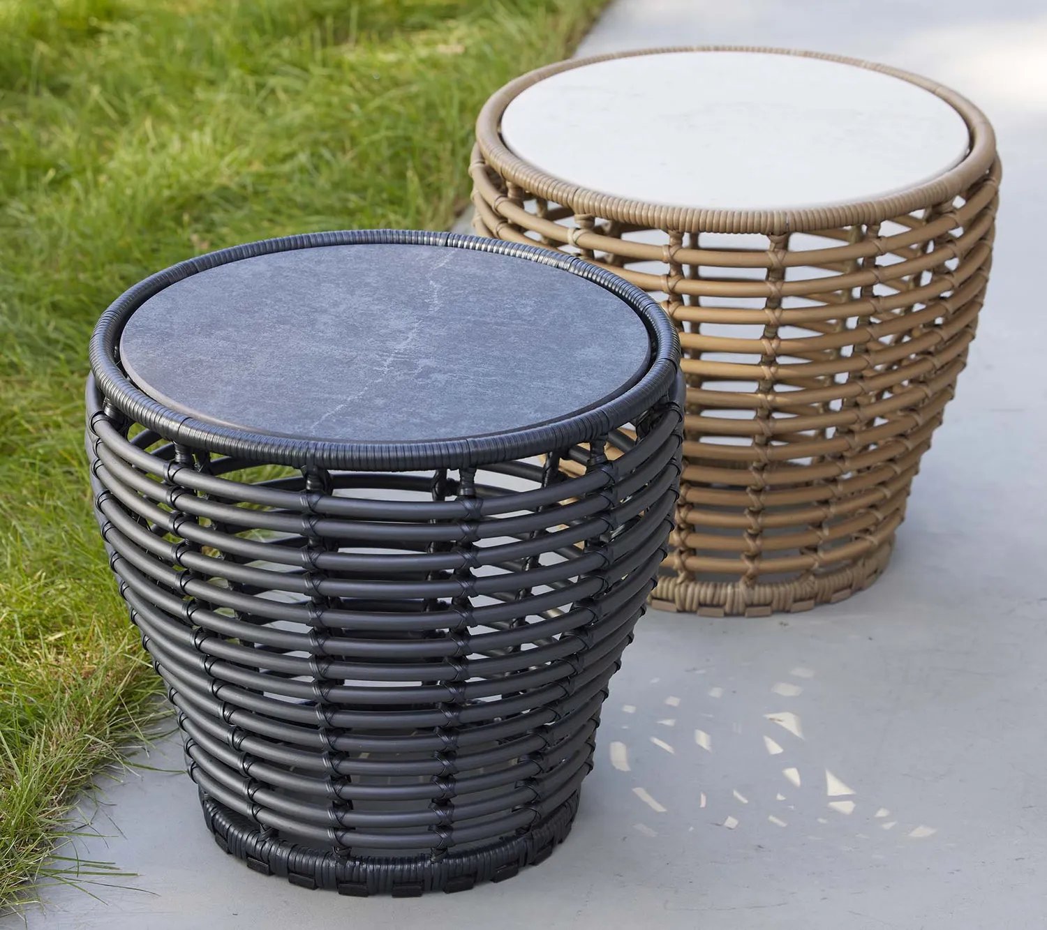Cane-line Basket Couchtisch Klein Natur Fossil Black