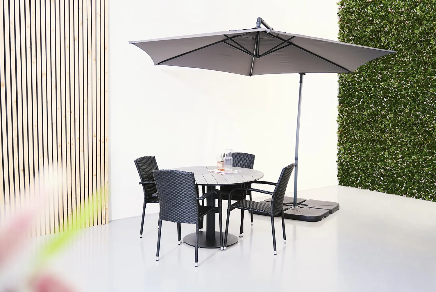 Envy Gartenmöbel-Set 4 Personen rund 110 cm grau stapelbar