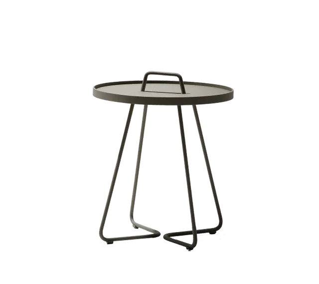 Cane-line On-the-move Beistelltisch large schwarz Alu