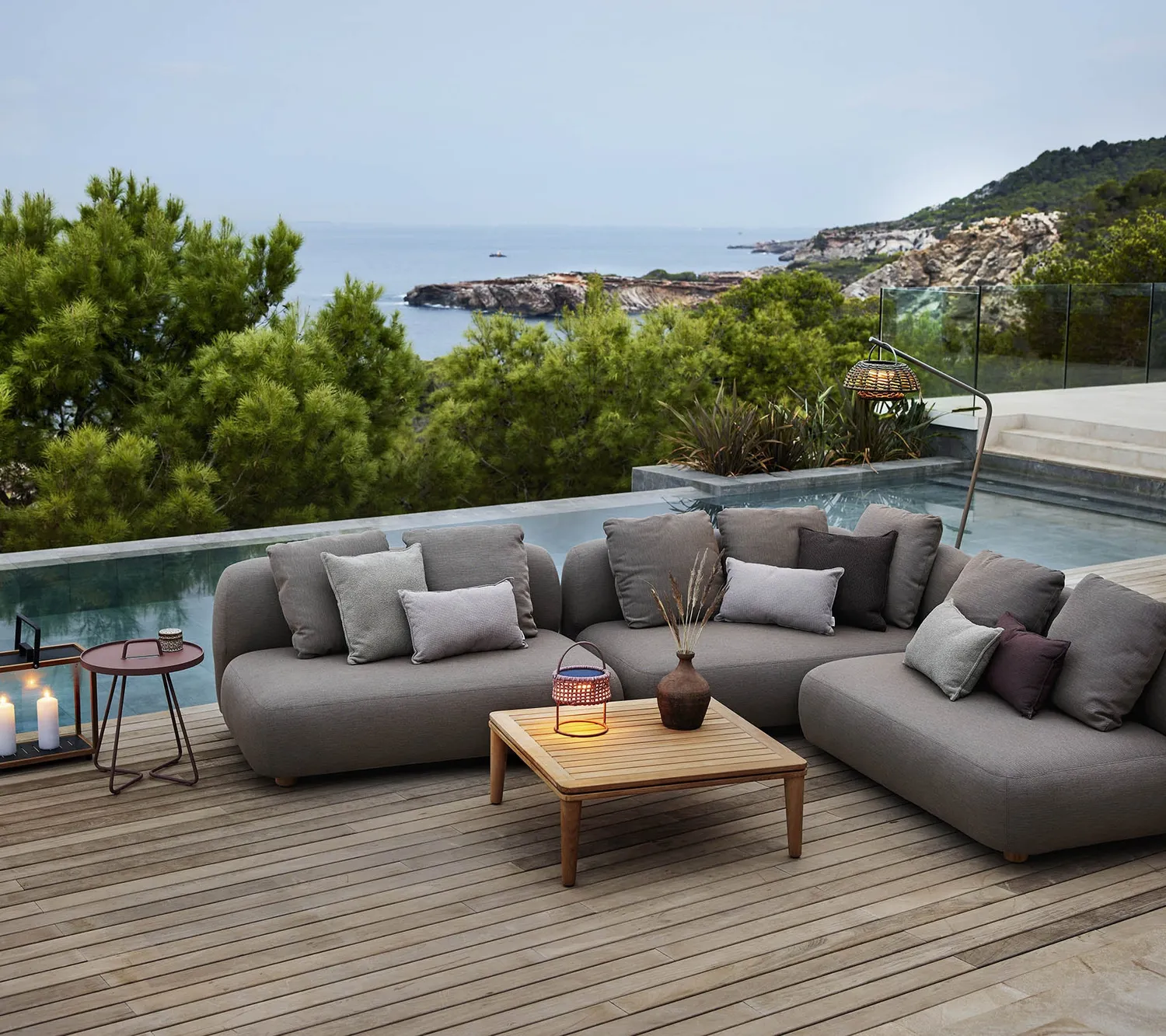 Cane-line Capture Couchtisch 85x85 teak taupe keramik