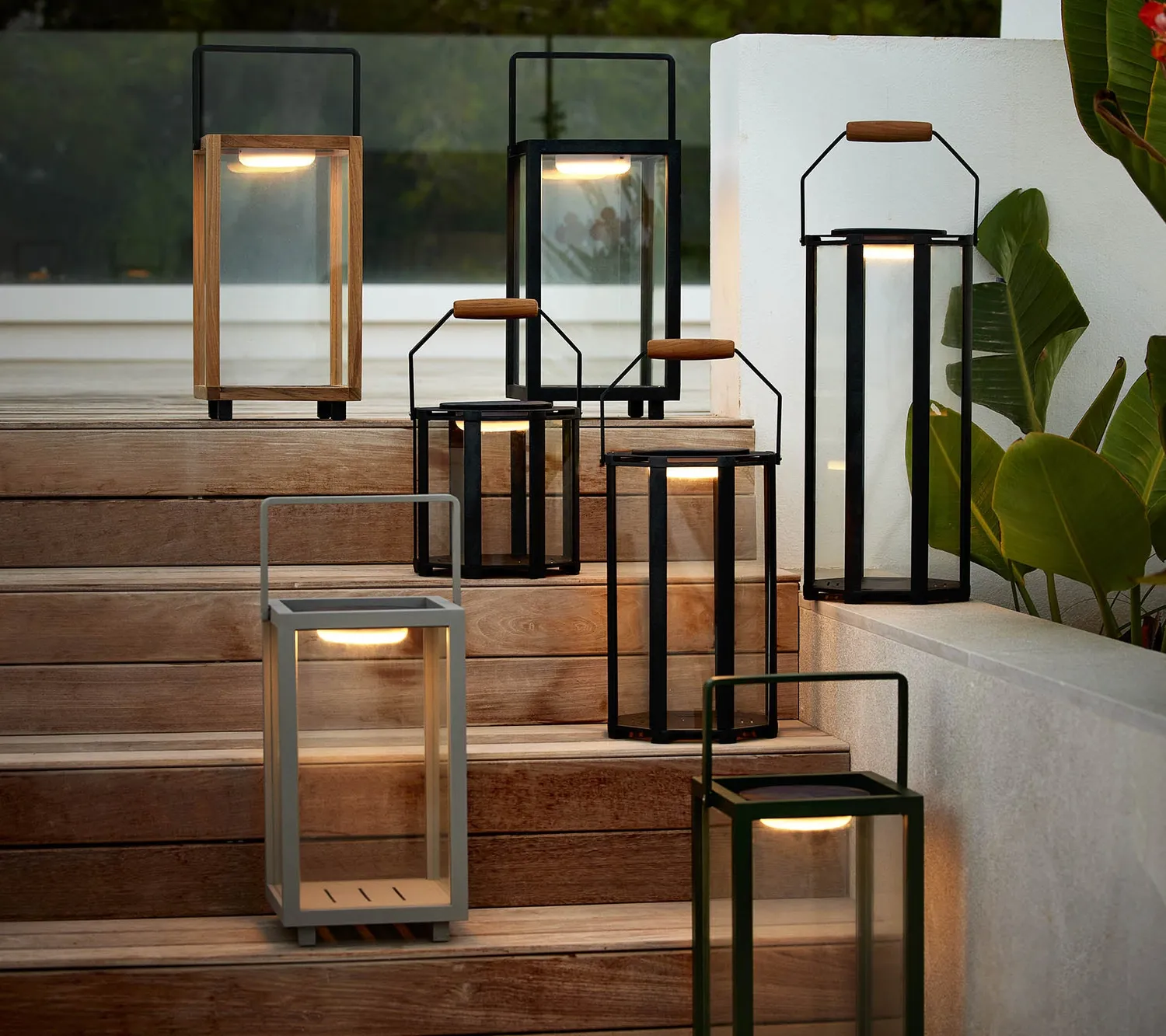 Cane-line Lighthouse Lighthouse Laterne klein Lava Grau Aluminium mit LED