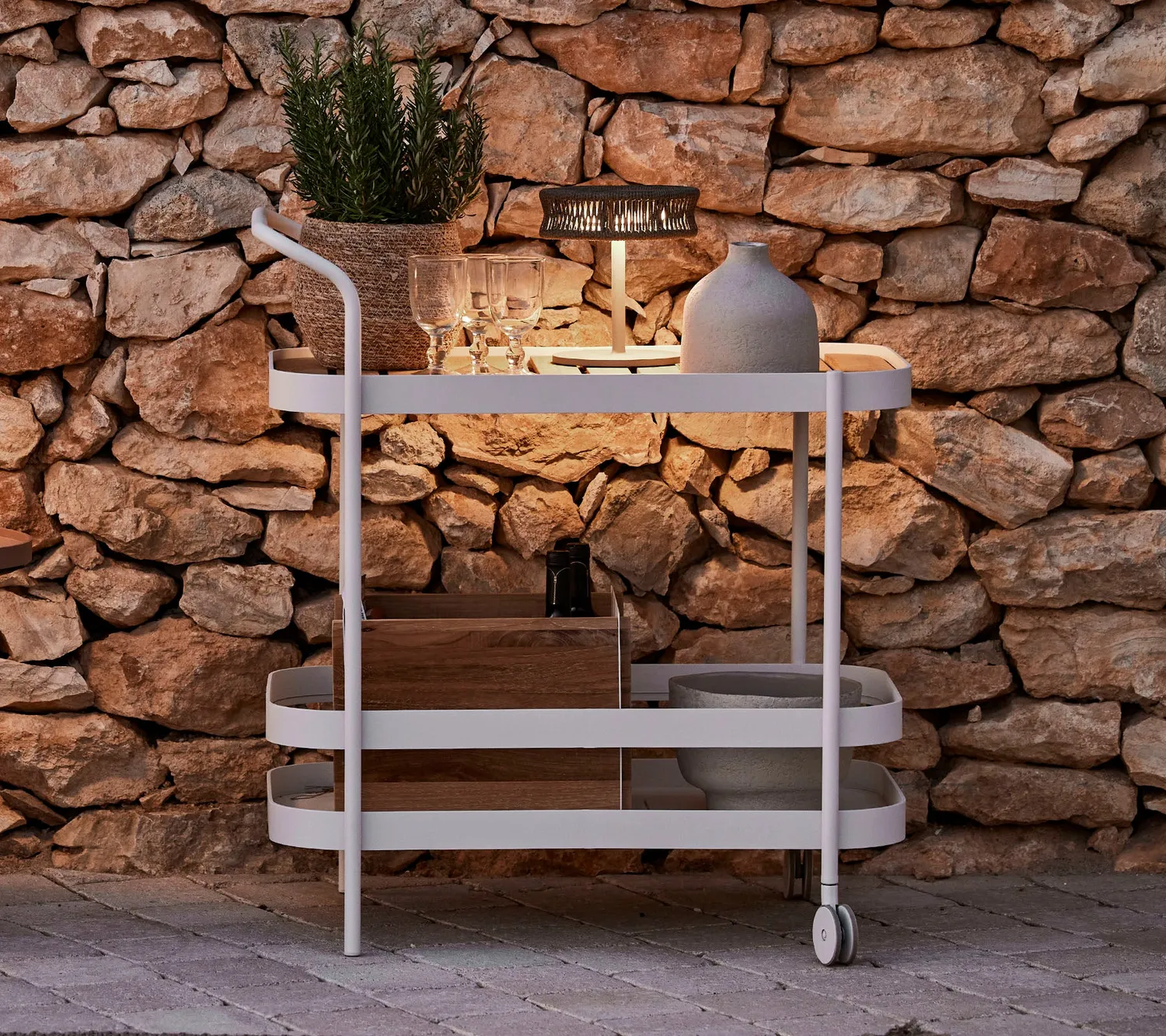 Cane-line Illusion Tischlampe klein Lava Grey Solar LED