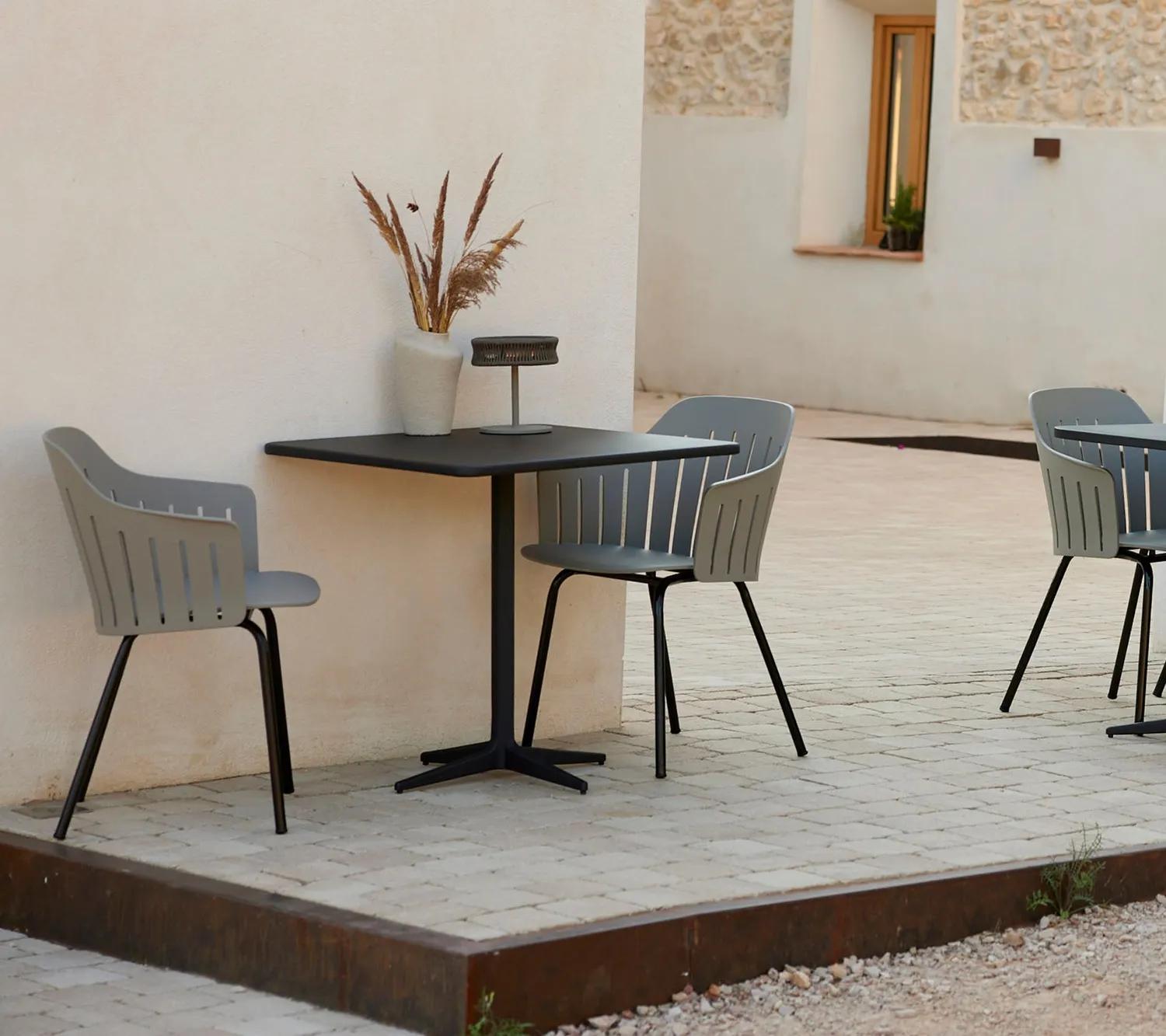 Cane-line Drop Cafétisch 75x75 Sand Aluminium Outdoor