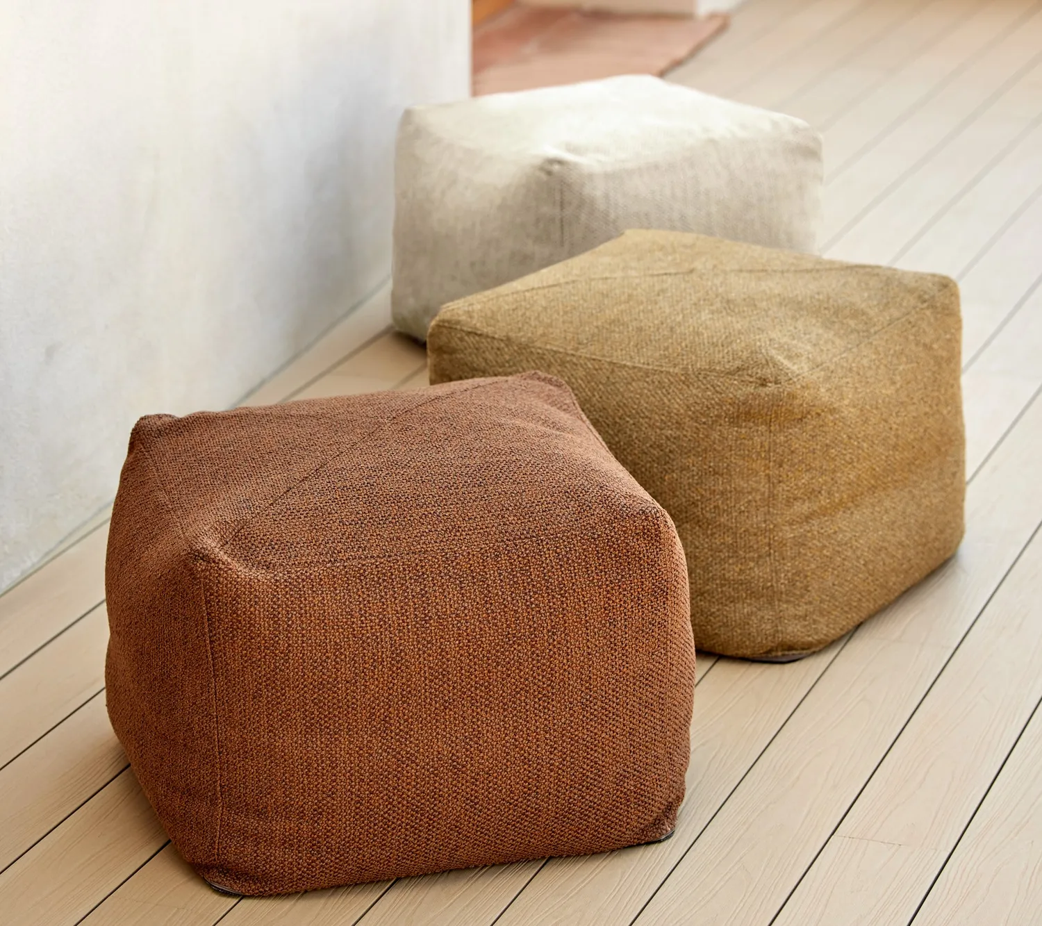 Cane-line Divine Fußhocker 60x60x35 Sand Handgehäkelt Outdoor