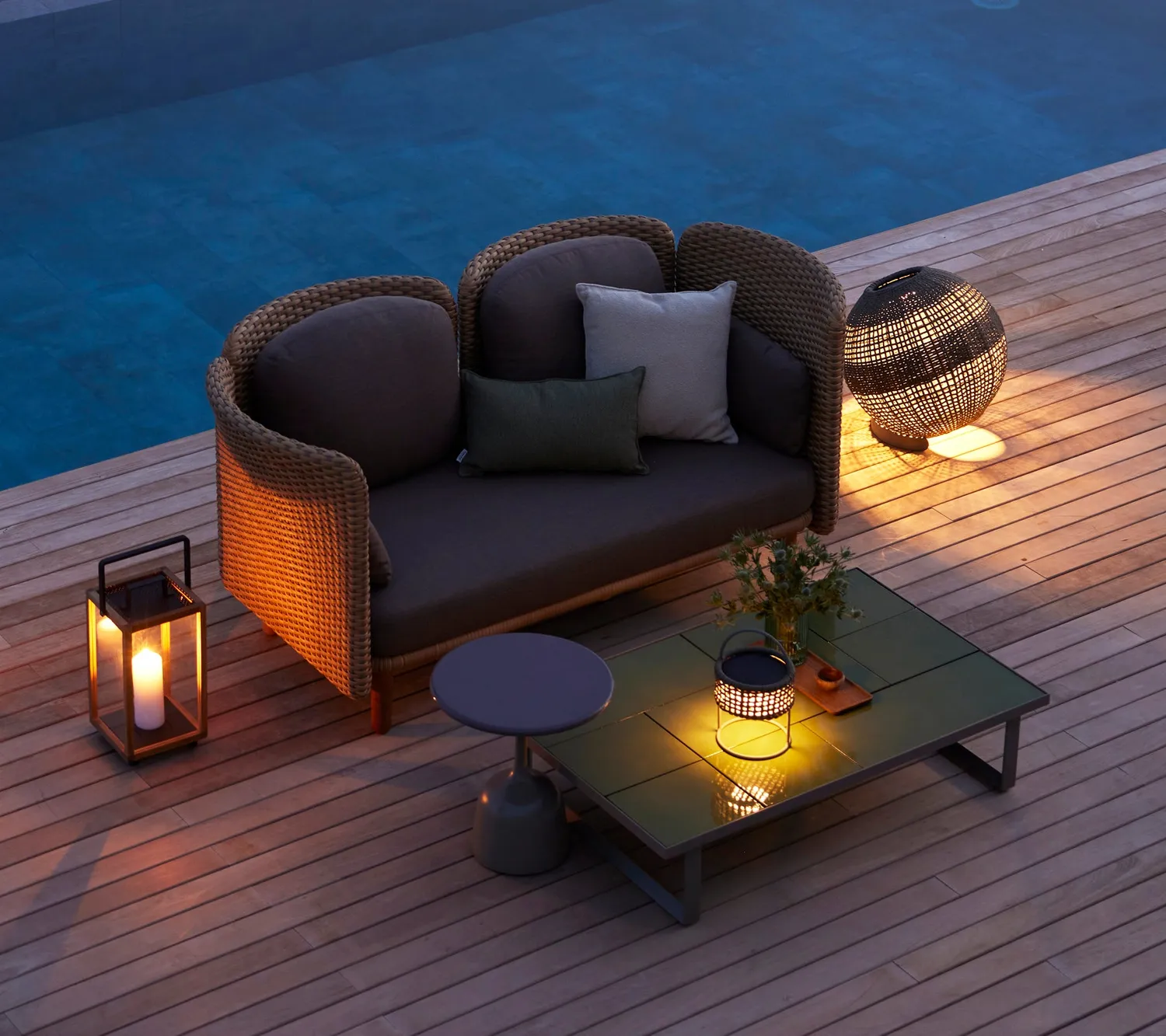 Cane-line Illusion Lampe rund Taupe Solar LED Outdoor
