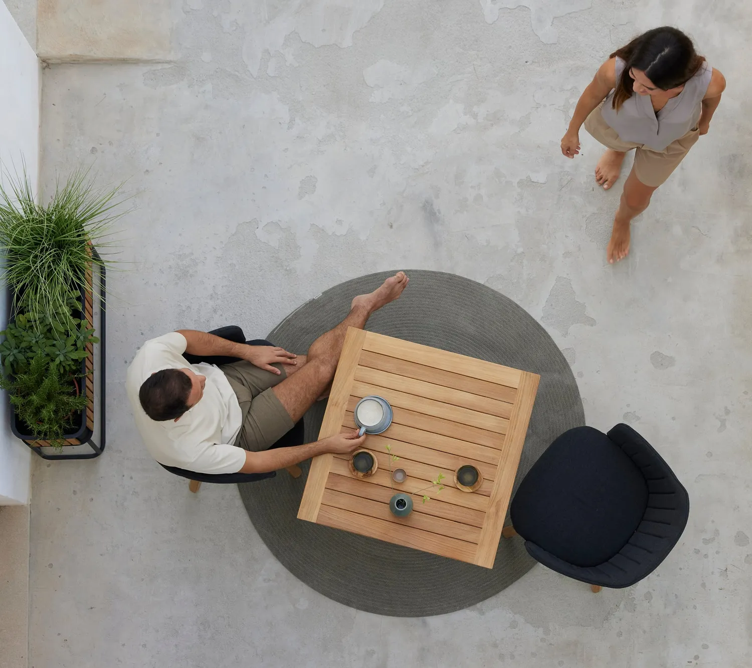 Cane-line Go Bartisch 72x72 Teak Lava Grey