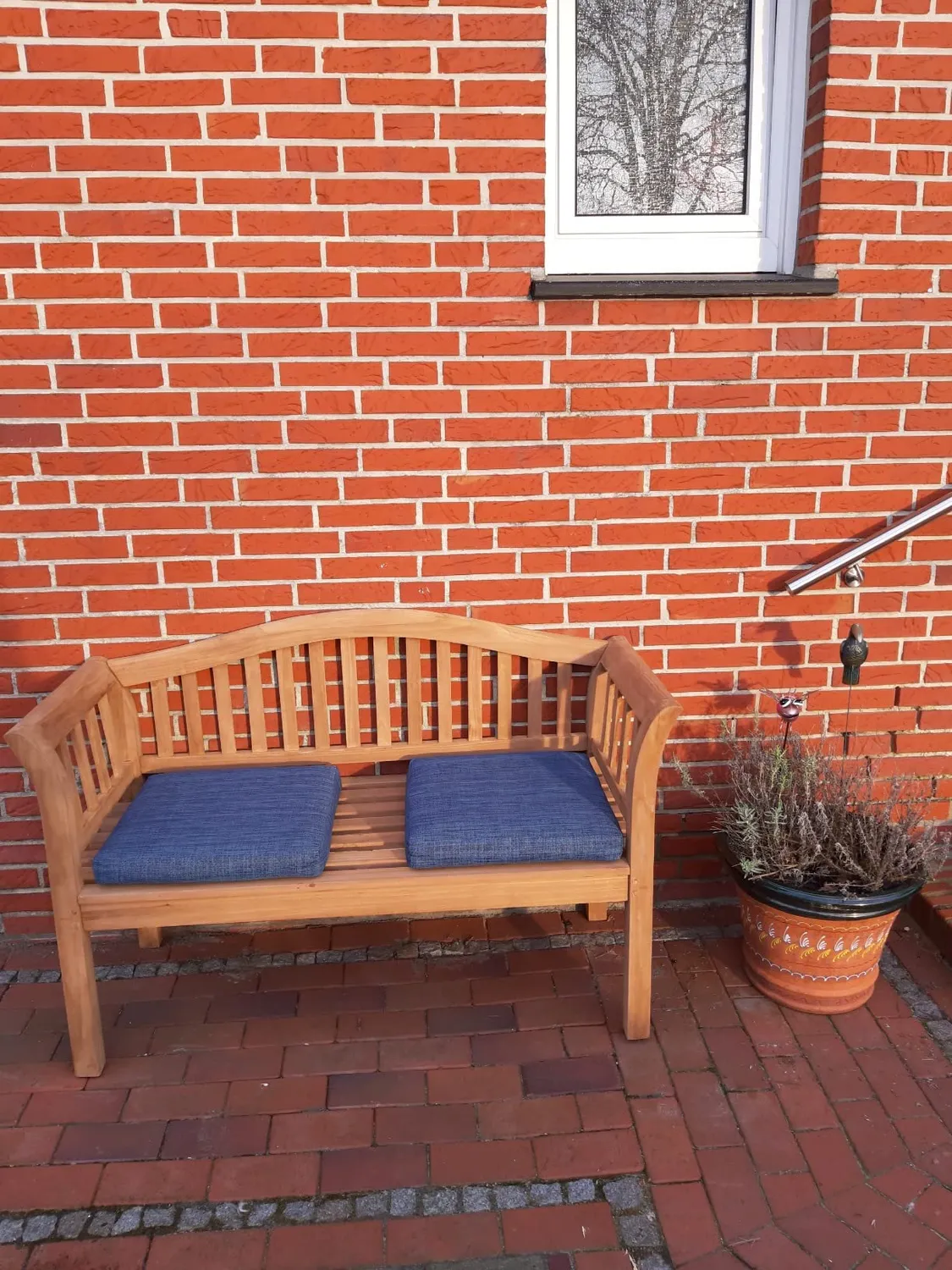 MR.DEKO Wave Gartenbank 128 cm Teakholz wetterfest