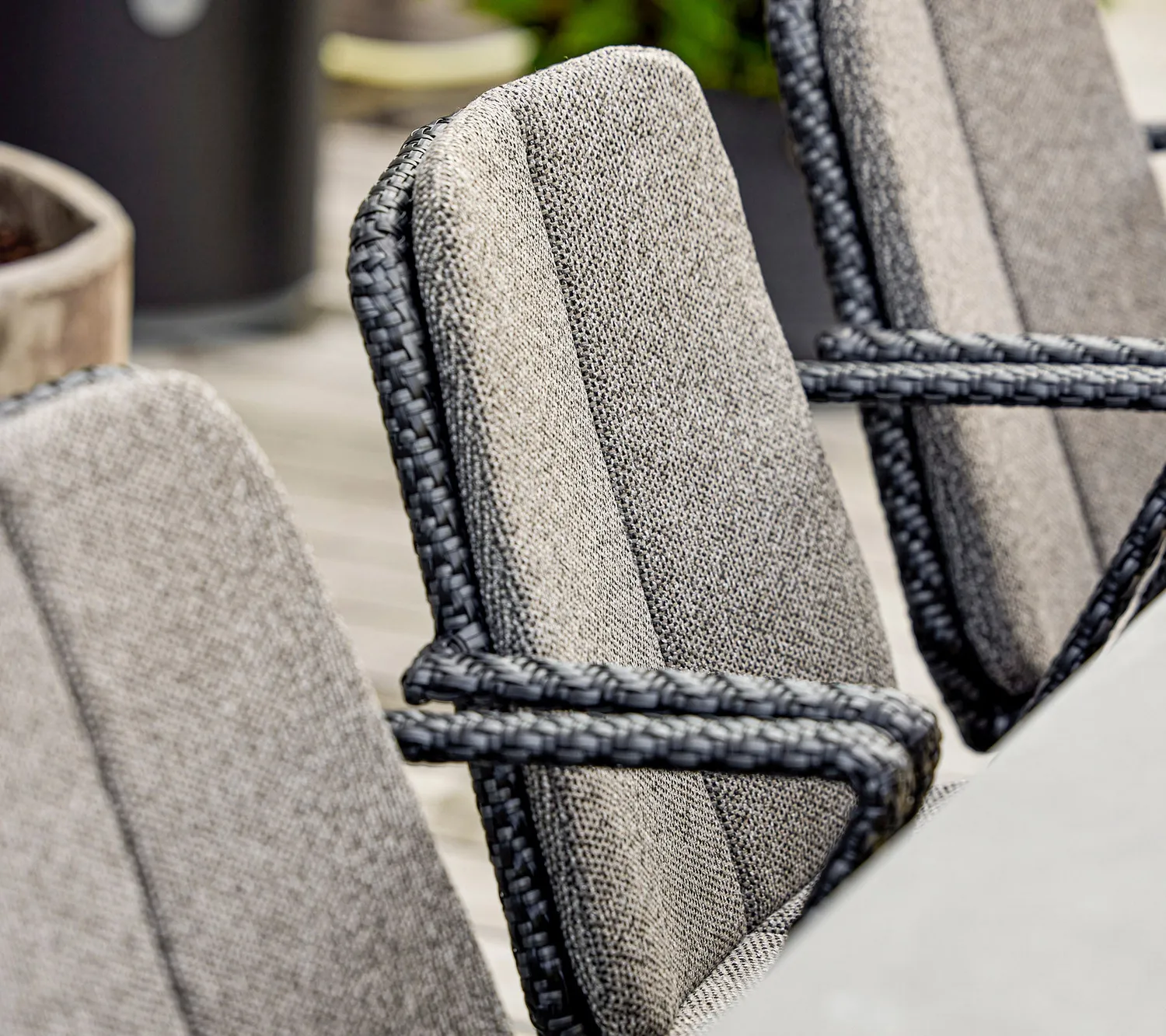 Cane-line Vision Armchair Armlehnstuhl Schwarz Graphit Weave stapelbar