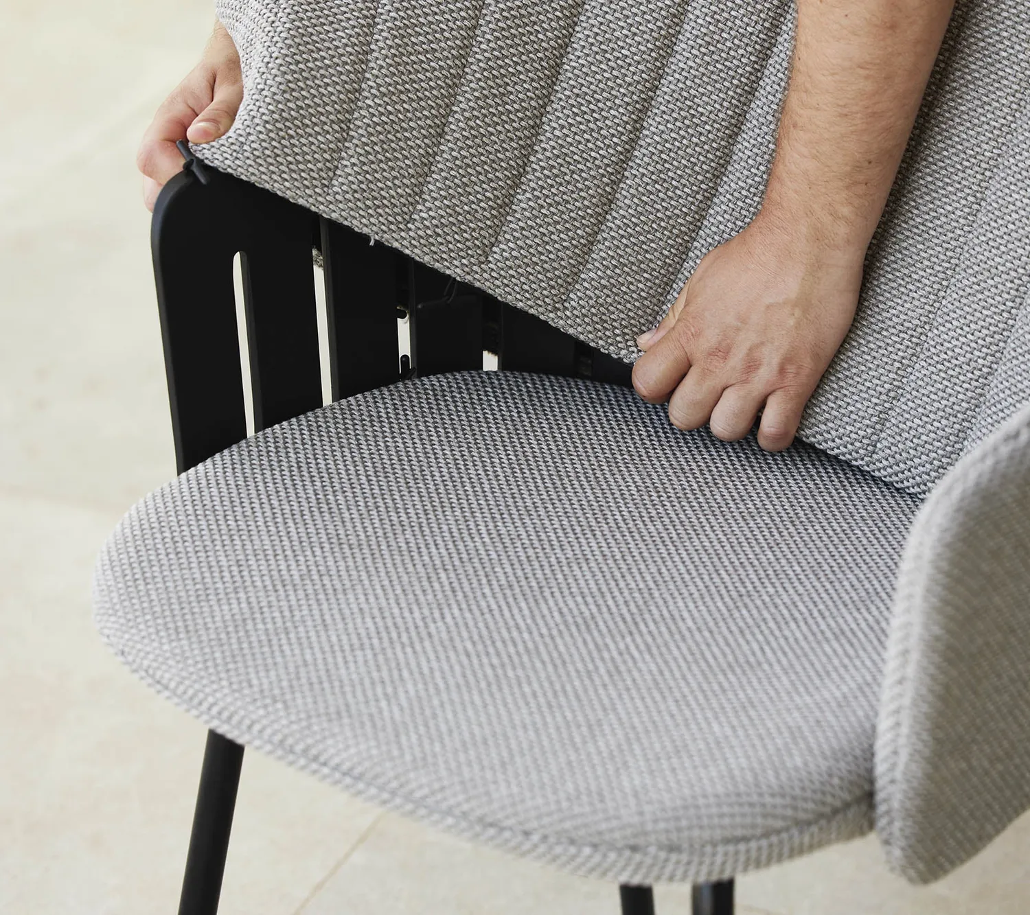 Cane-line Choice Choice chair with sled legs Gartenstuhl Schwarz Kufengestell