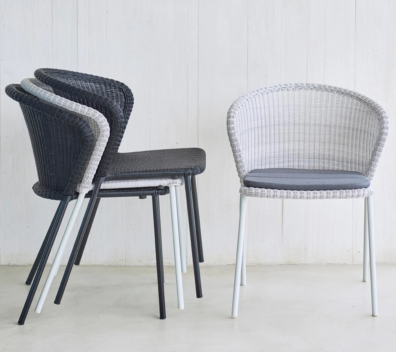 Cane-line Lean Stuhl schwarz Weave stapelbar