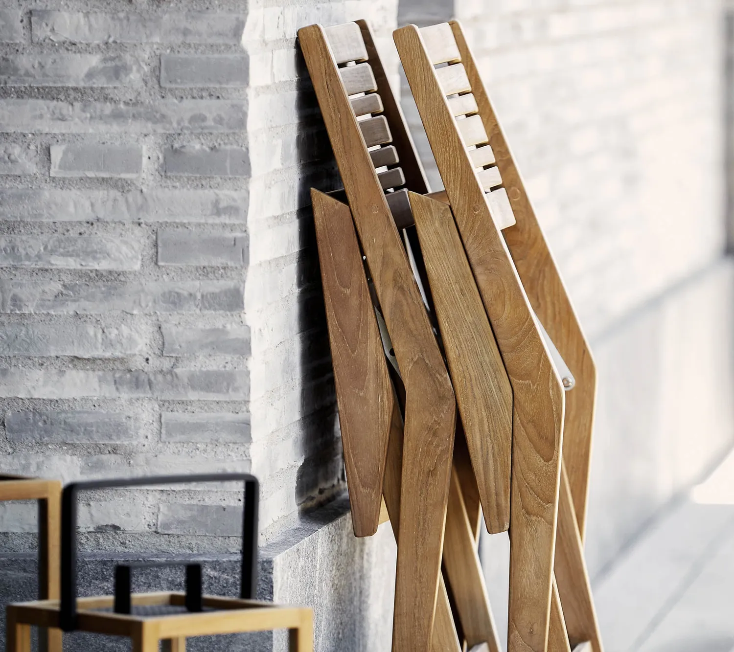 Cane-line Flip Klappstuhl Teak ohne Kissen