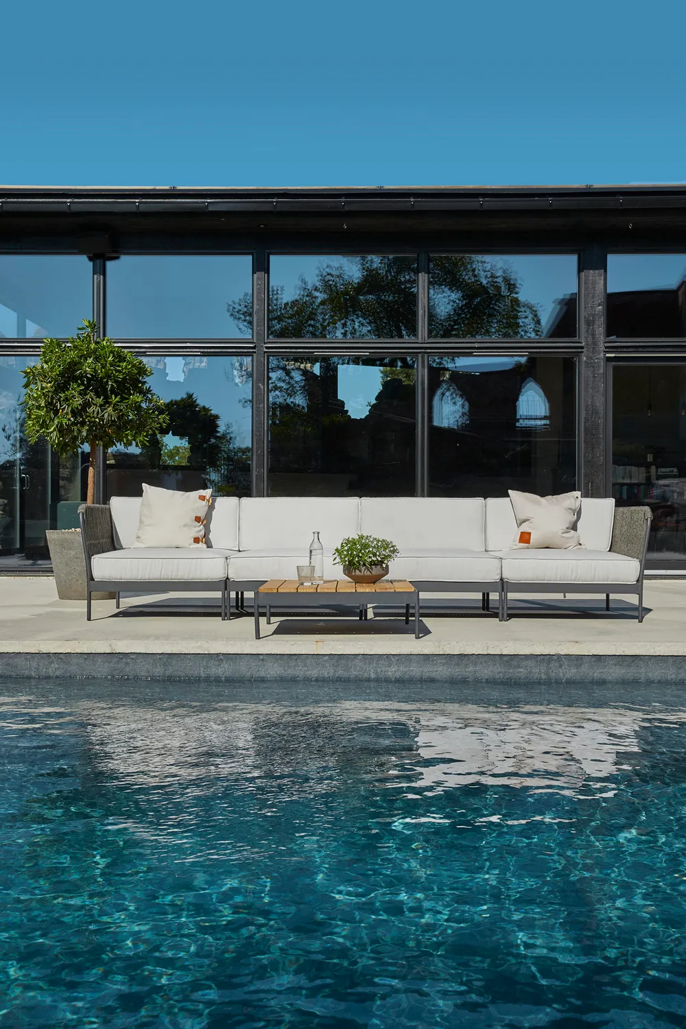 Skargaarden Lidö Tisch Gartentisch Aluminium Lounge
