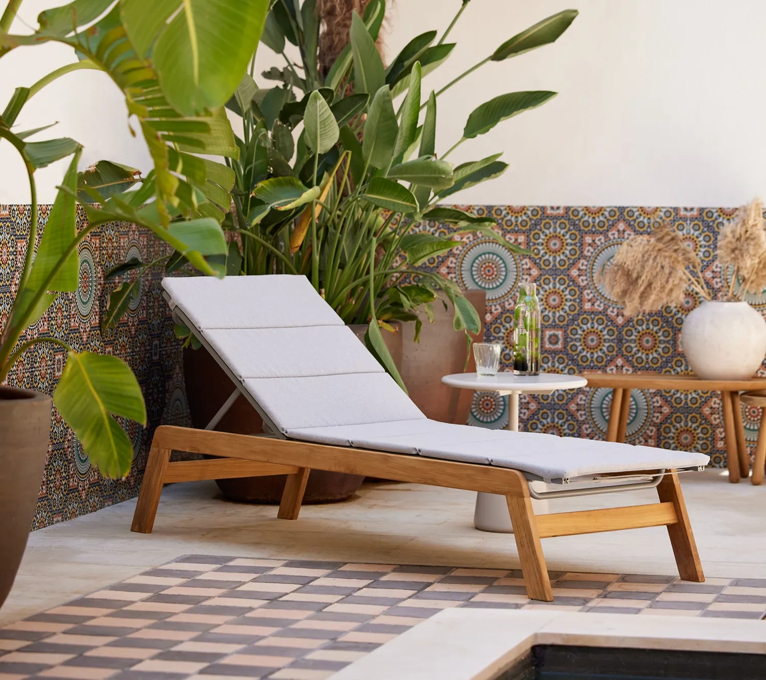 Cane-line Siesta Sonnenliege Teak stapelbar