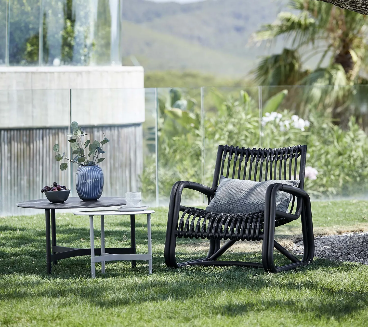 Cane-line Curve Loungesessel Lava Grey Aluminium
