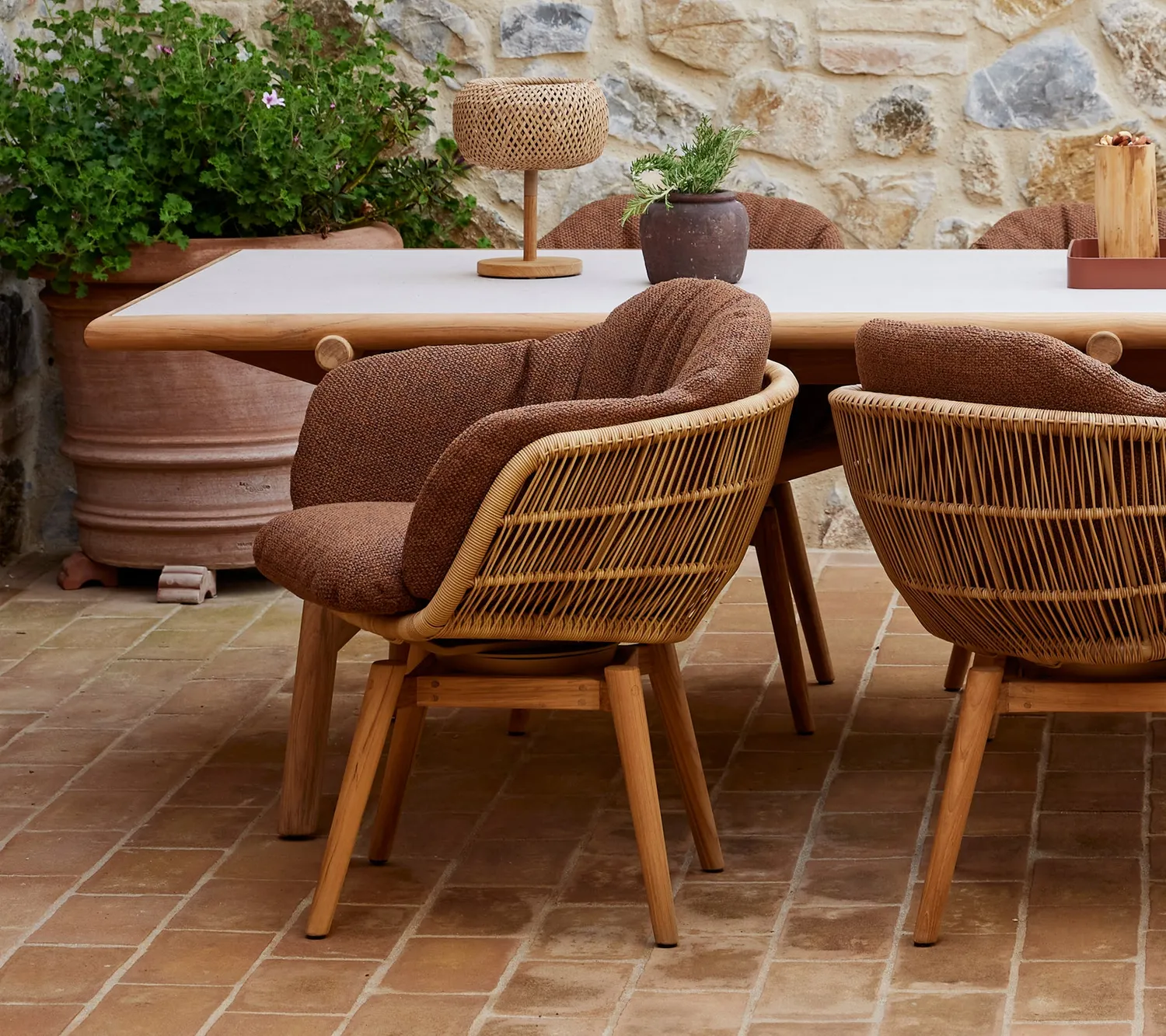 Cane-line Stay Drehstuhl Teak natur Weave Garten
