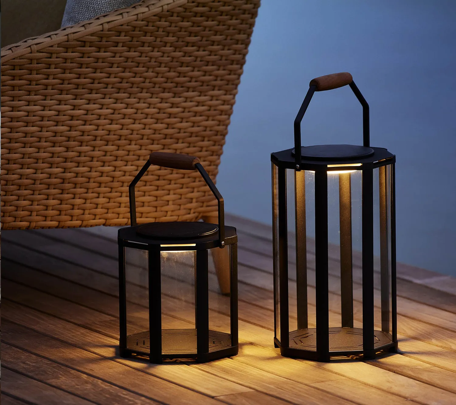 Cane-line Lightlux Mini Laterne Lava Grey Aluminium mit LED