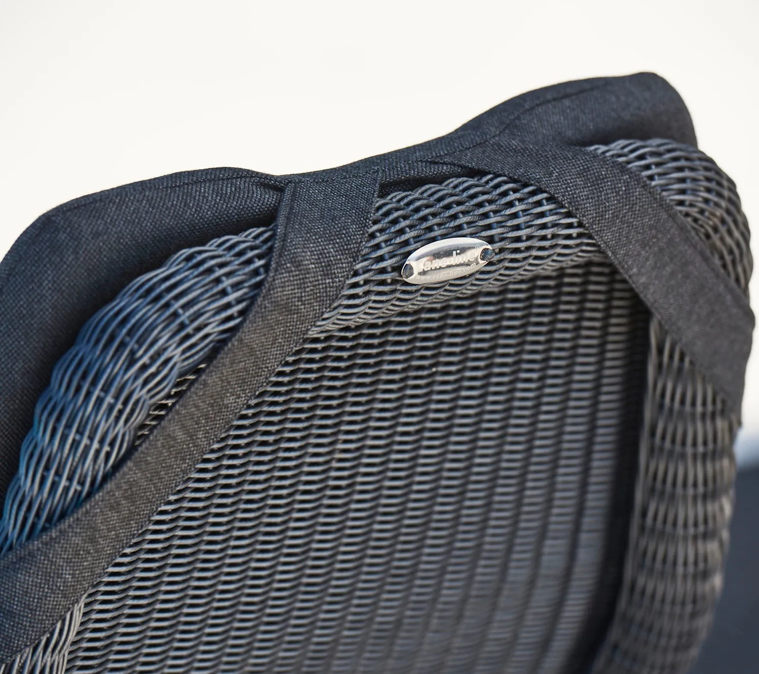Cane-line Sunrise Sonnenliege Graphite mit QuickDry-Kissen