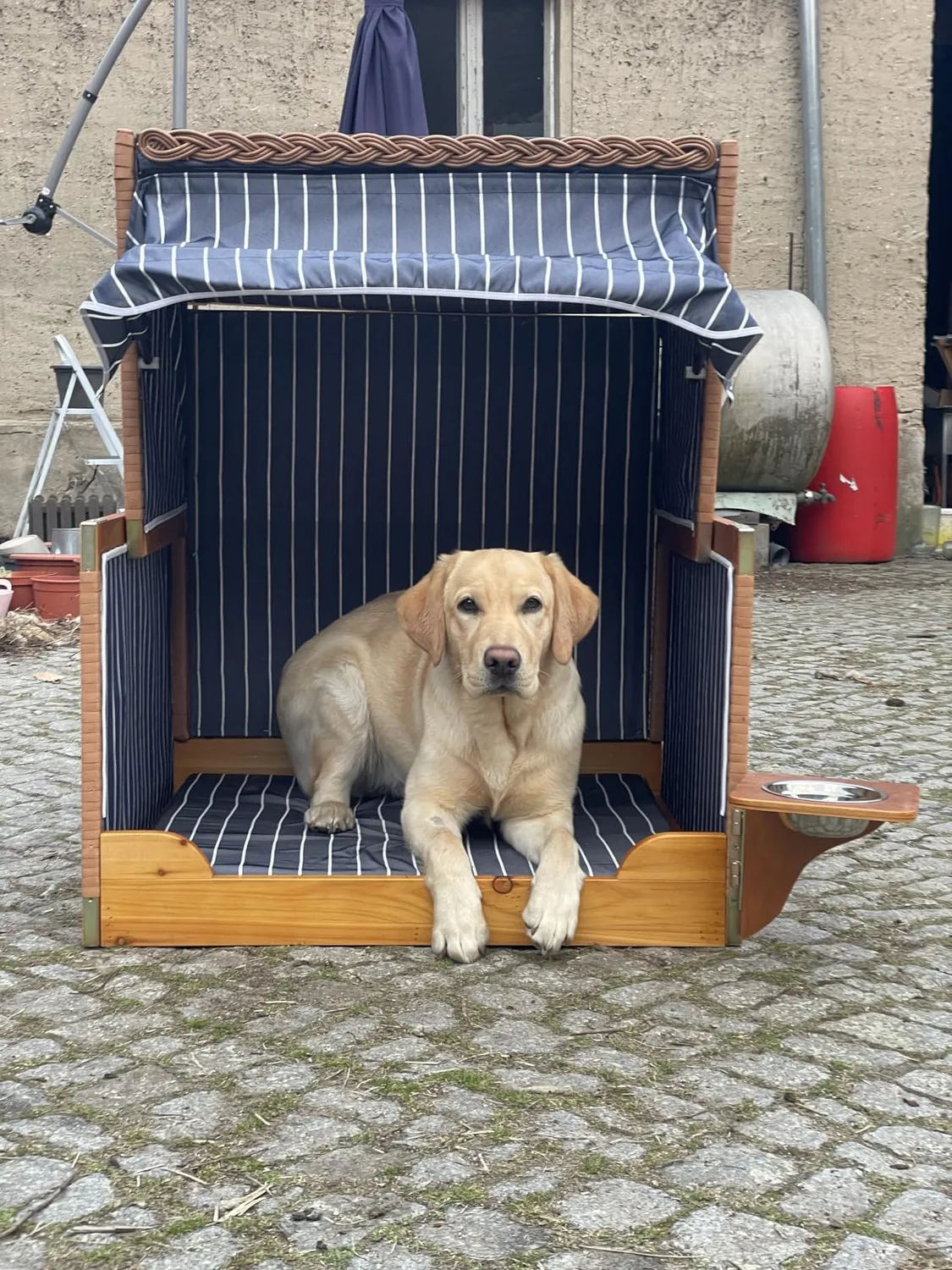 MR.DEKO Hundestrandkorb Grau Gestreift Hundekorb wetterfest bis 50 kg