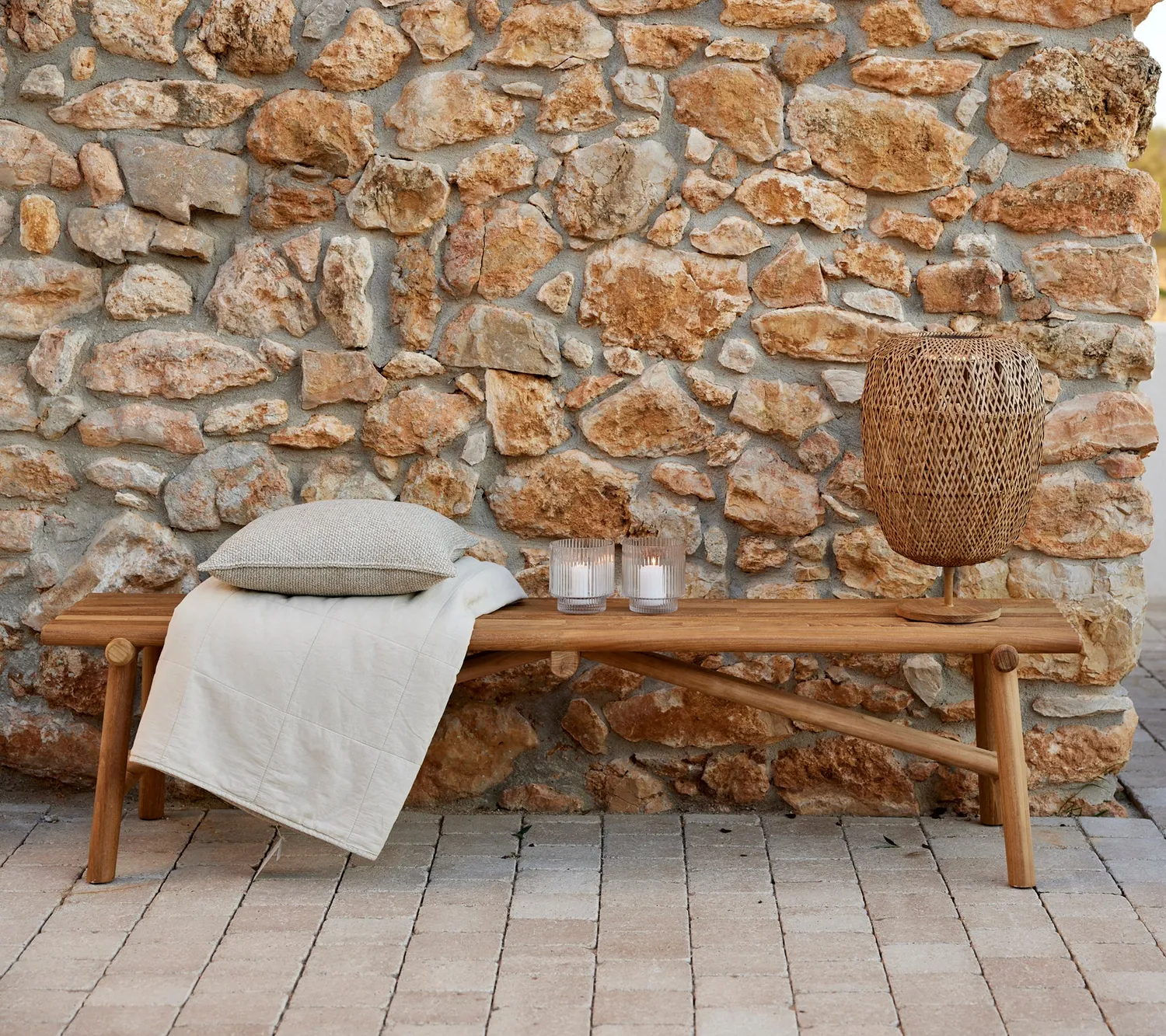 Cane-line Sticks Bench Gartenbank Taupe Teak mit Kissen