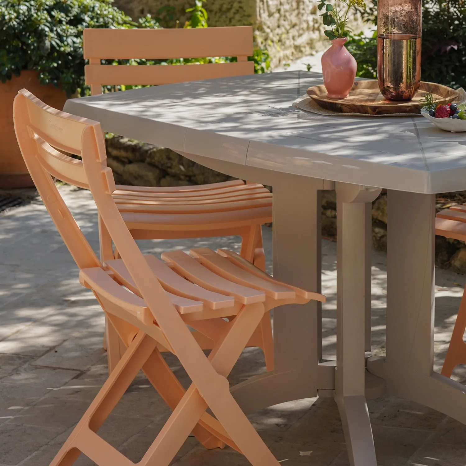 Grosfillex Miami Klappstuhl Terracotta faltbar UV-beständig