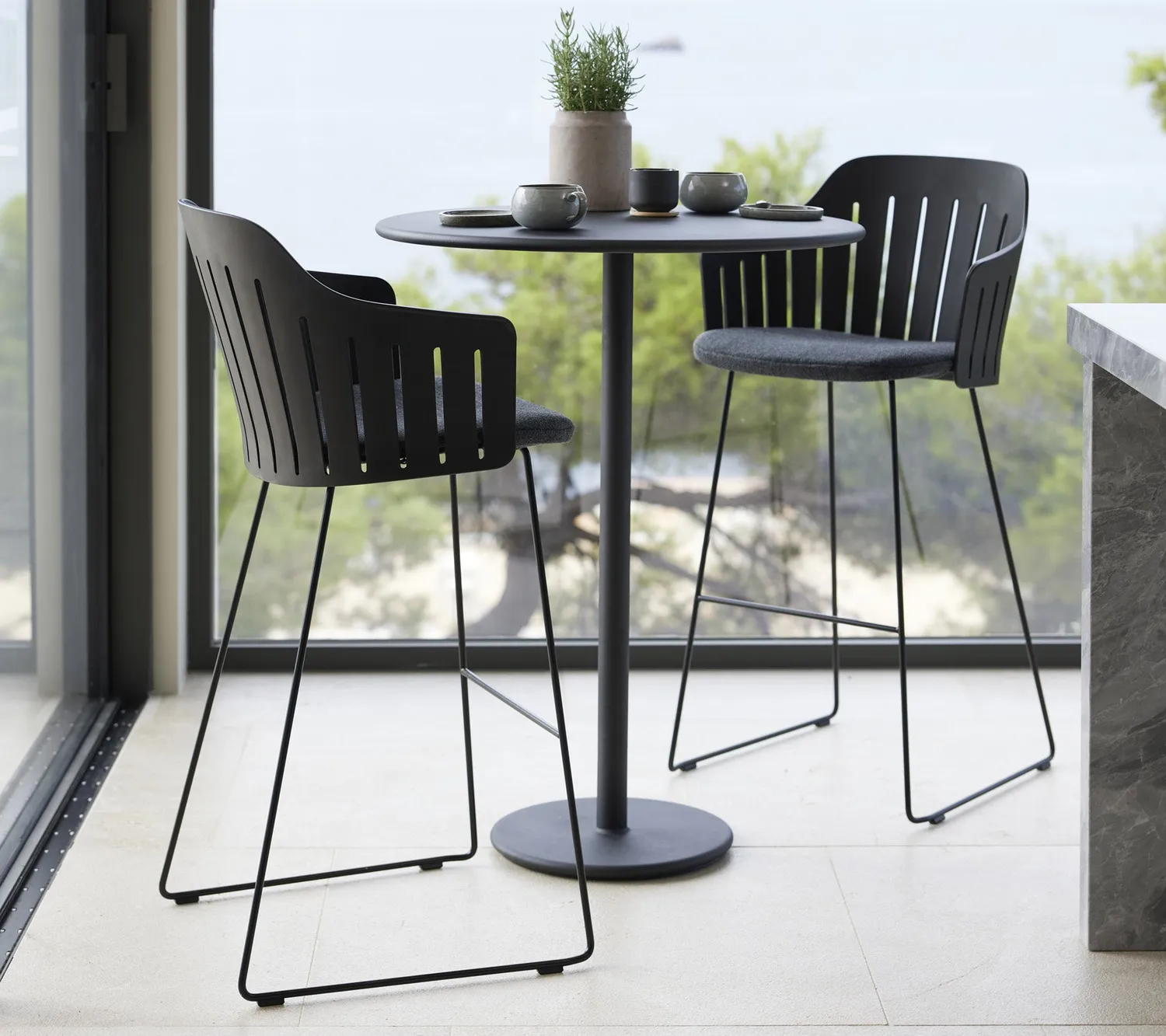 Cane-line Choice Barstuhl schwarzes Polypropylen Stahl Indoor