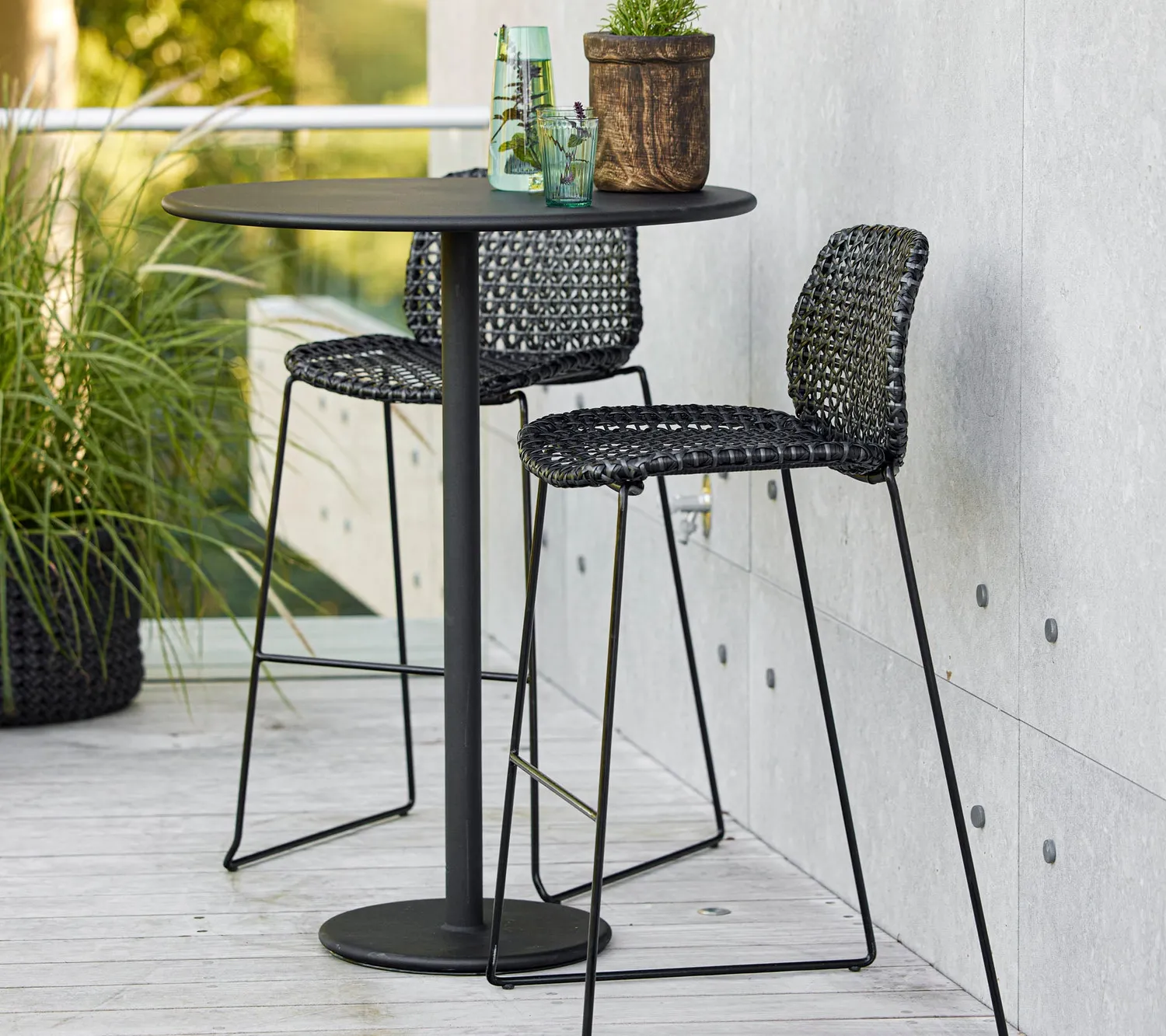 Cane-line Go Bartisch Ø 80 cm Lava Grey Alu