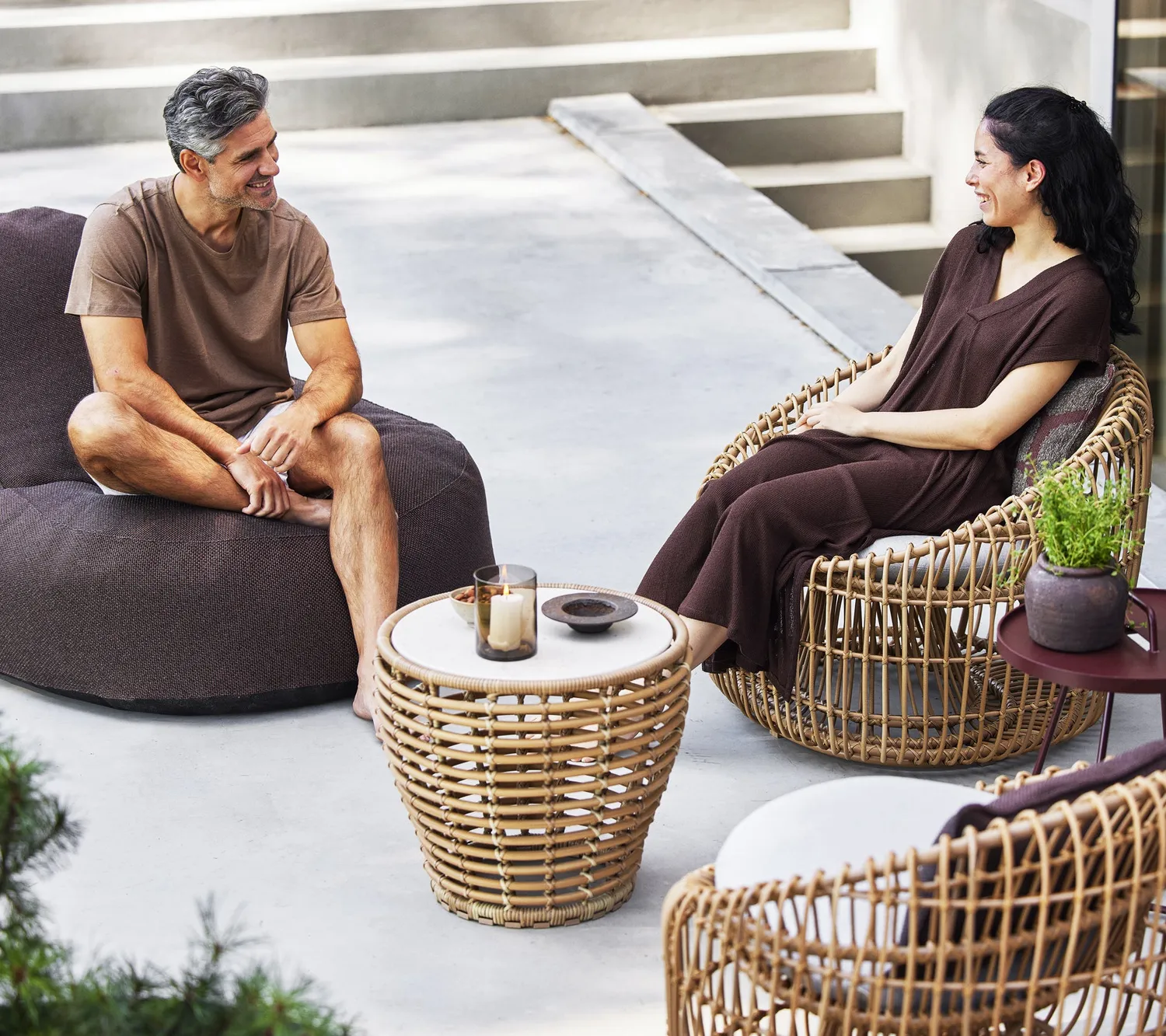 Cane-line Basket Couchtisch Klein Natur Fossil Black